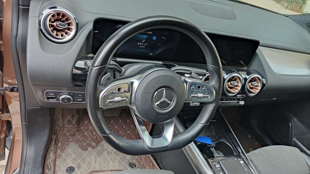 Mercedes-Benz EQA 2022 EQA 300 4MATIC Premiere Special Edition - Huishida Trading