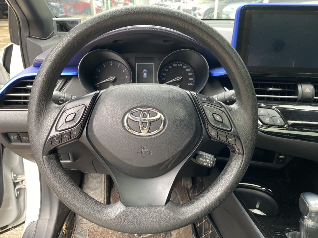 Toyota C-HR 2020 2.0L Leader Edition - Huishida Trading