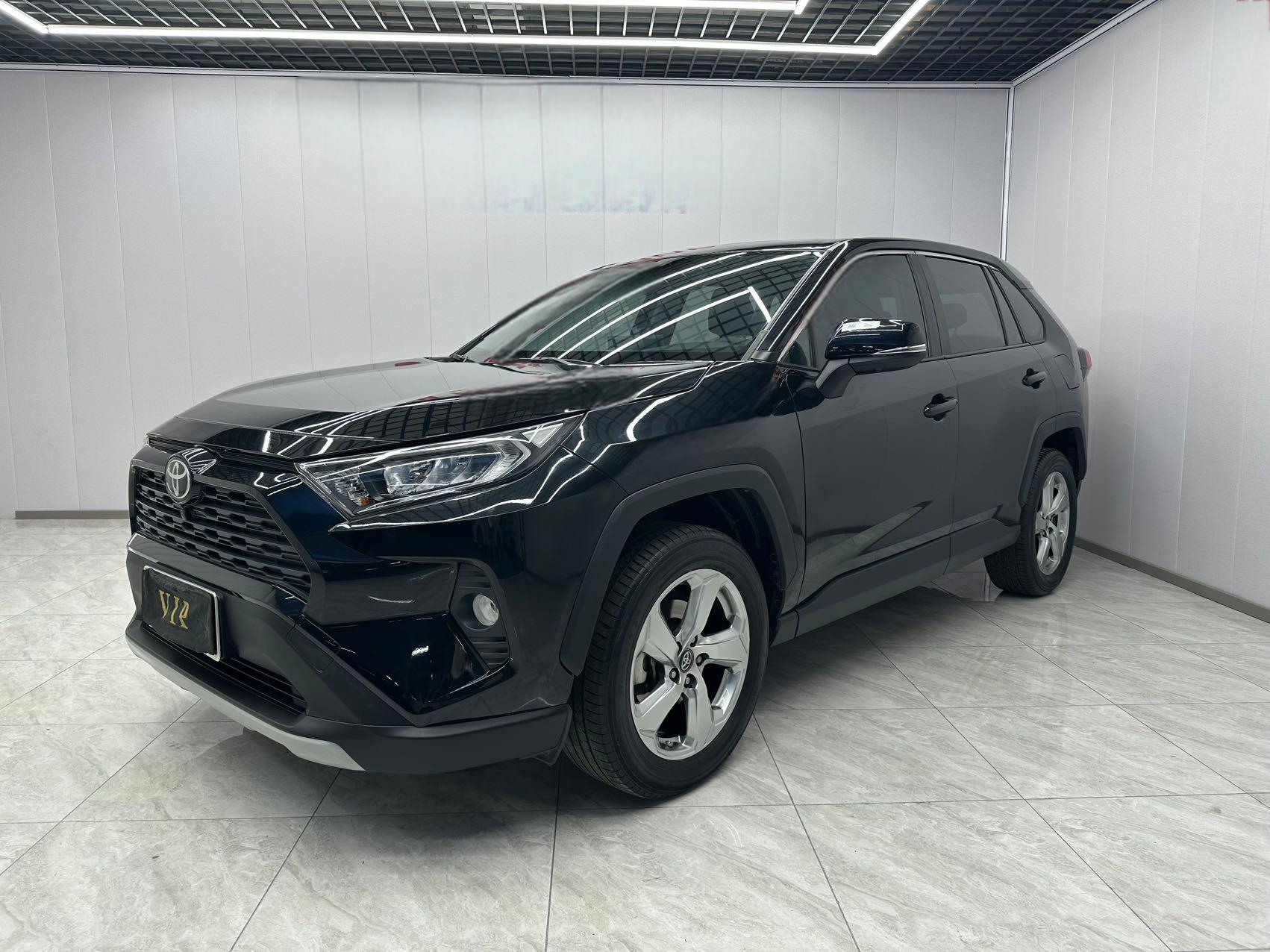 Toyota RAV4  2021 2.0L CVT 2WD Style PLUS Edition