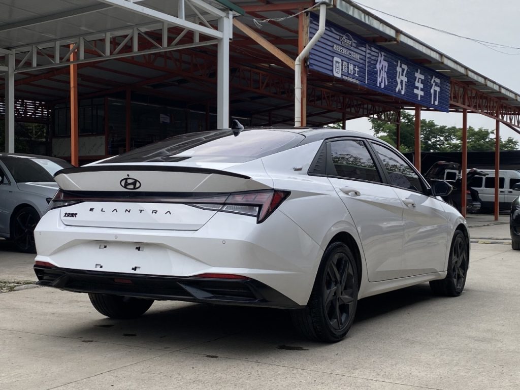Hyundai Elantra 2022 1.5L CVT 20-летие - Huishida Trading