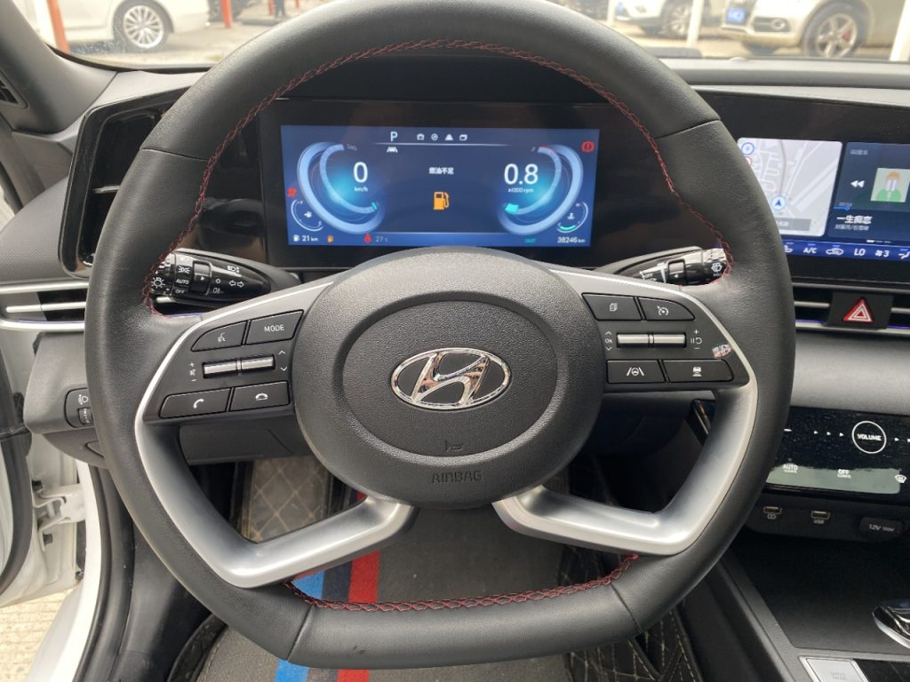 Hyundai Elantra 2022 1.5L CVT 20-летие - Huishida Trading