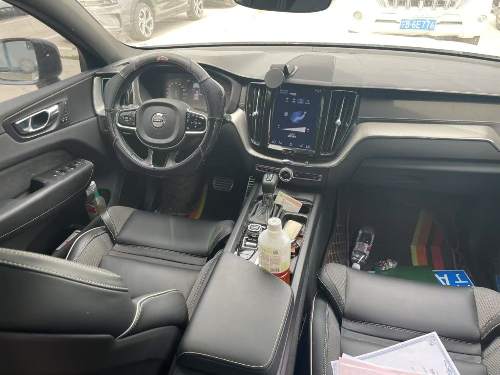 XC60 2021 T5 4WD ZHIYUANG SPORT EDITION - Huishida Trading