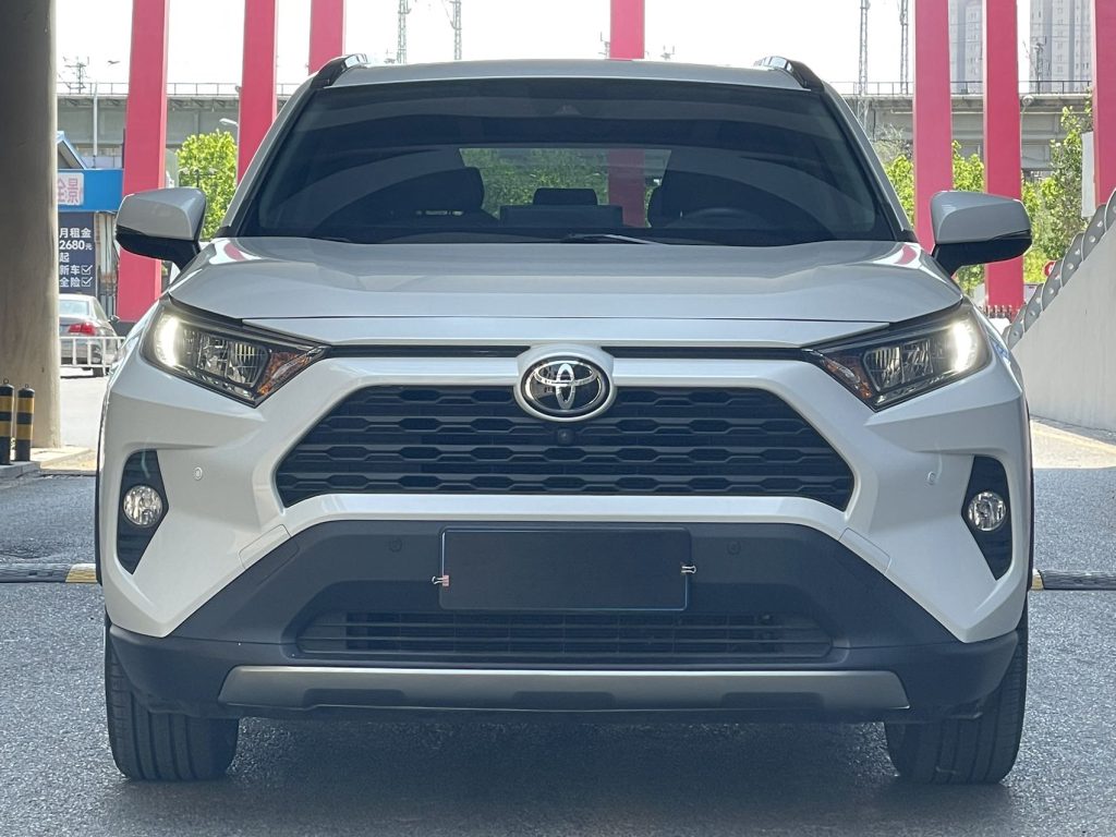 Toyota RAV4 2021 2.0L CVT 4WD Style Plus Edition - Huishida Trading