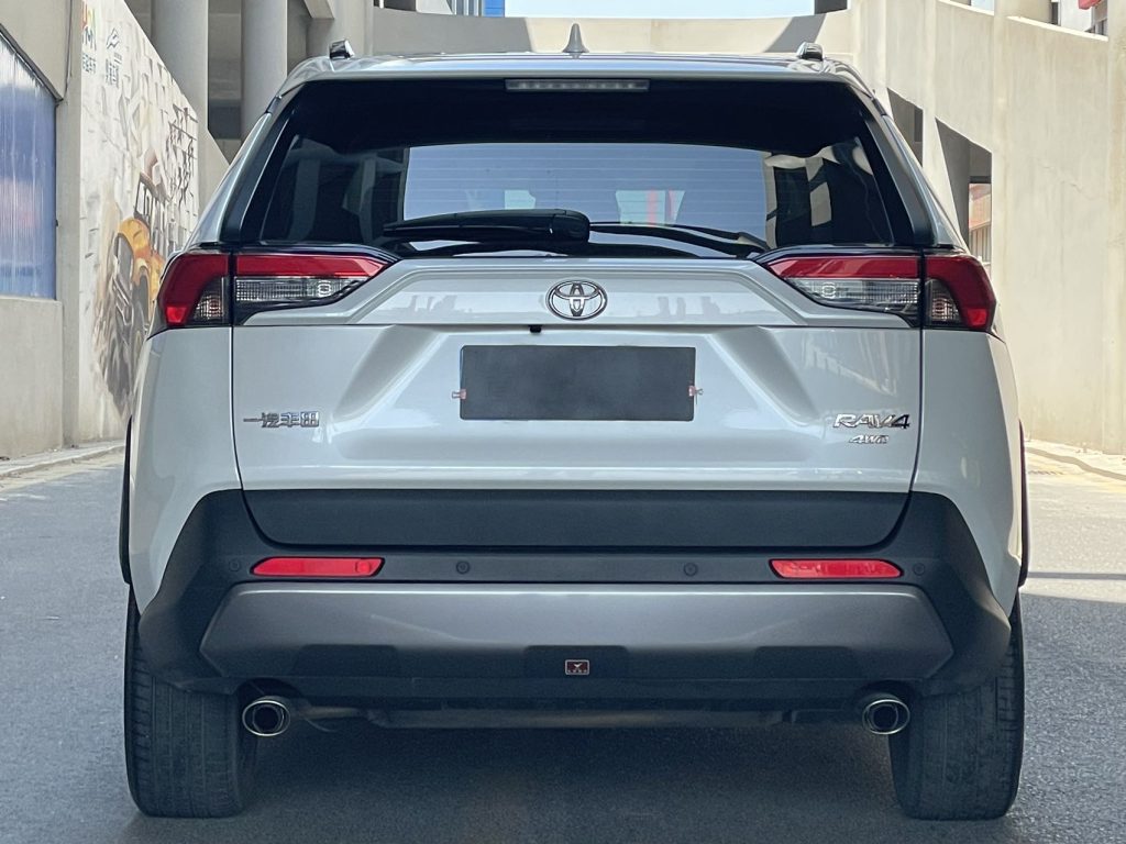 Toyota RAV4 2021 2.0L CVT 4WD Style Plus Edition - Huishida Trading