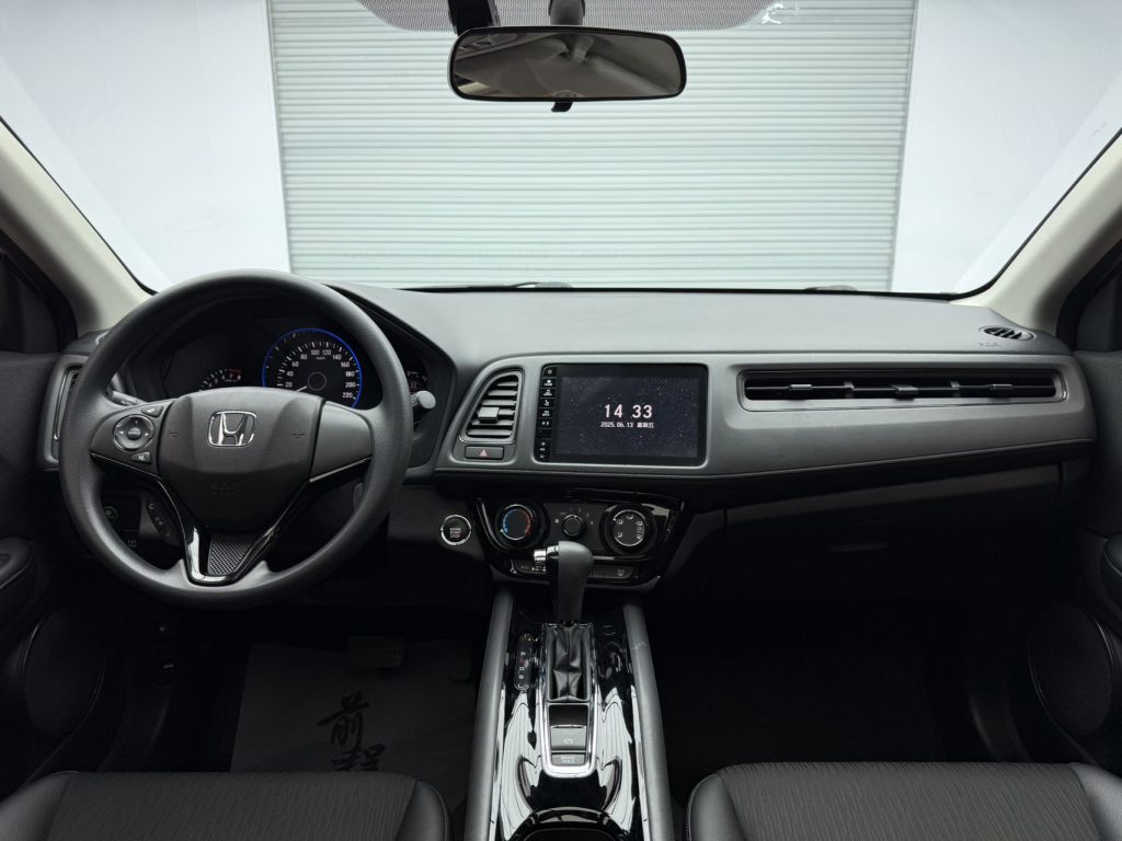 Honda VEZEL 2020 1.5L CVT Pioneer - Huishida Trading