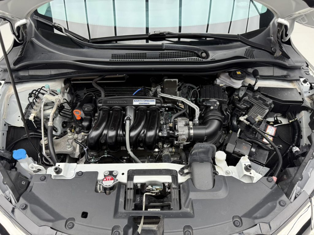 Honda VEZEL 2020 1.5L CVT Pioneer - Huishida Trading