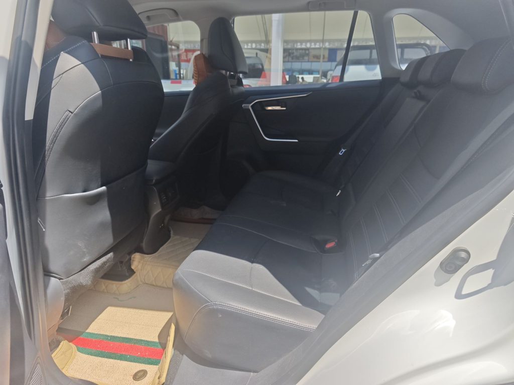 TOYOTA WILDLAND 2020 2.0L CVT 4WD Premium - Huishida Trading