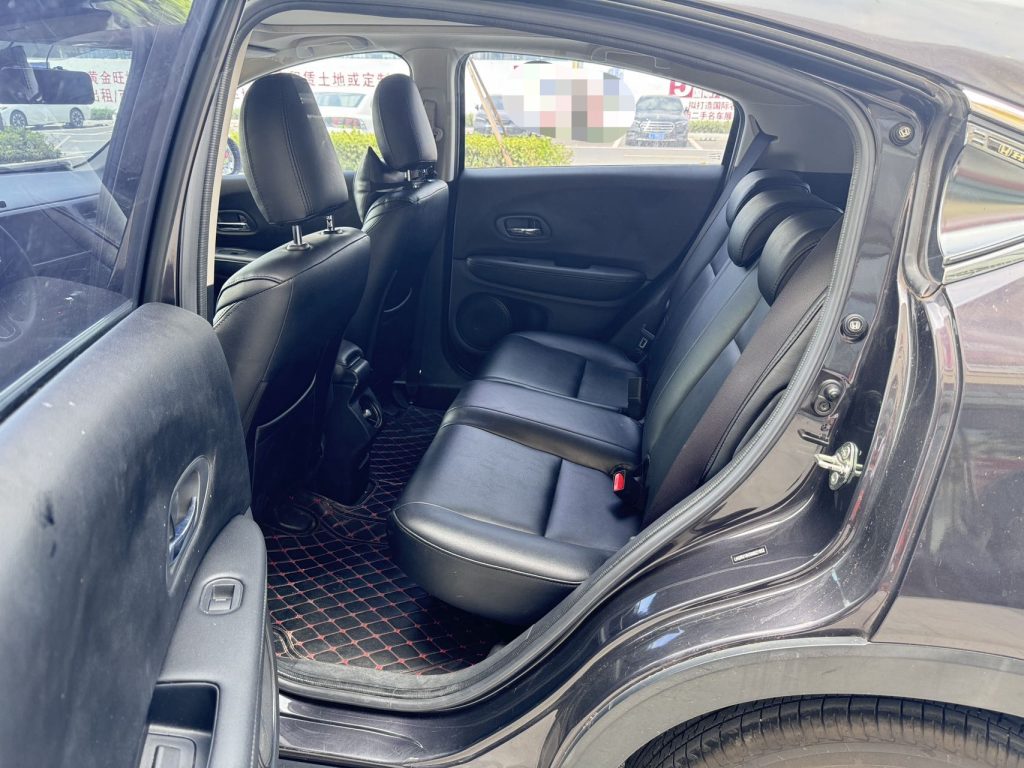 Honda Vezel 2020 1.5L CVT Elite - Huishida Trading