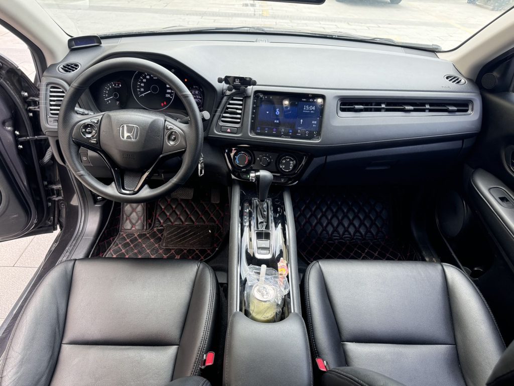 Honda Vezel 2020 1.5L CVT Elite - Huishida Trading