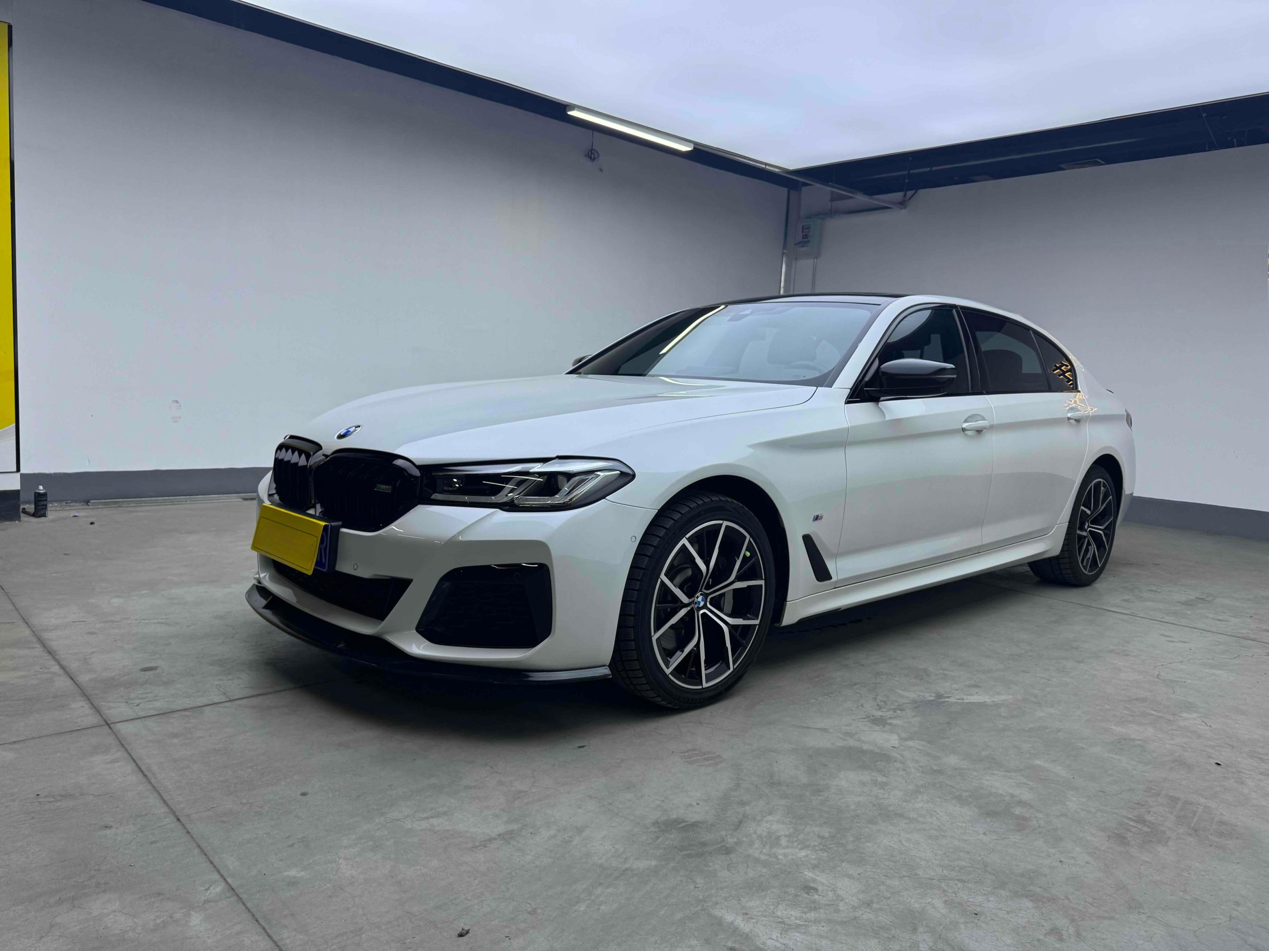 BMW 5 серии 2022 Модифицированный II 530Li Premium M Sport Package