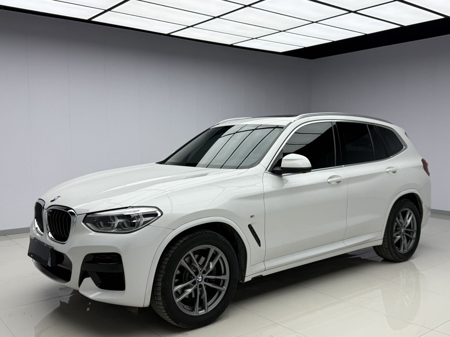 BMW x3 2021 xDrive25iM Спортивный пакет