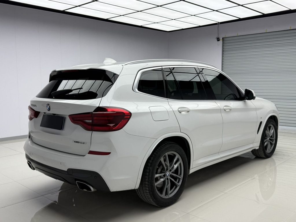 BMW x3 2021 xDrive25iM Спортивный пакет - Huishida Trading