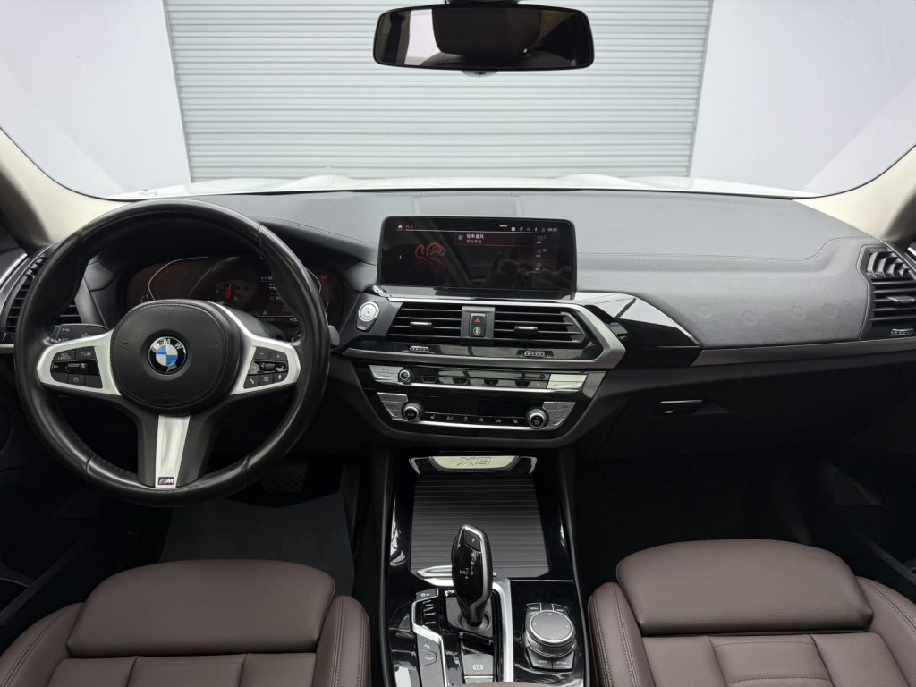 BMW x3 2021 xDrive25iM Спортивный пакет - Huishida Trading