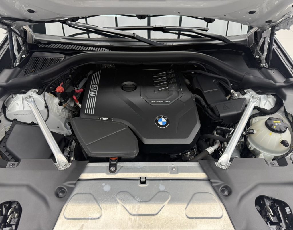 BMW x3 2021 xDrive25iM Спортивный пакет - Huishida Trading