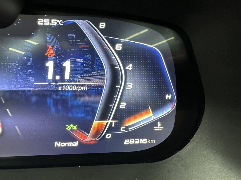 Chang'an Oshan X7 PLUS 2022 1.5T Blue Whale Edition Auto Geeker Pilot - Huishida Trading