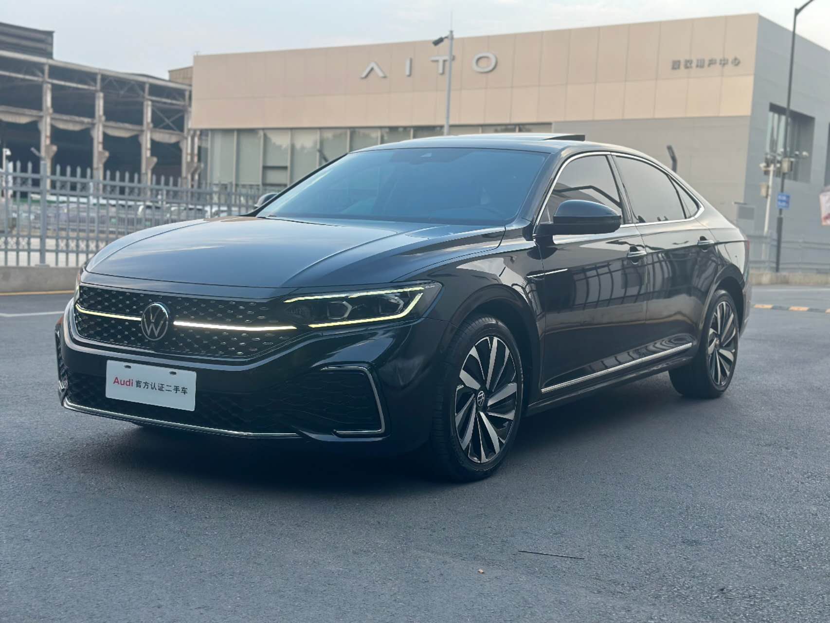 Volkswagen Passat  2022 330TSI Star Premium