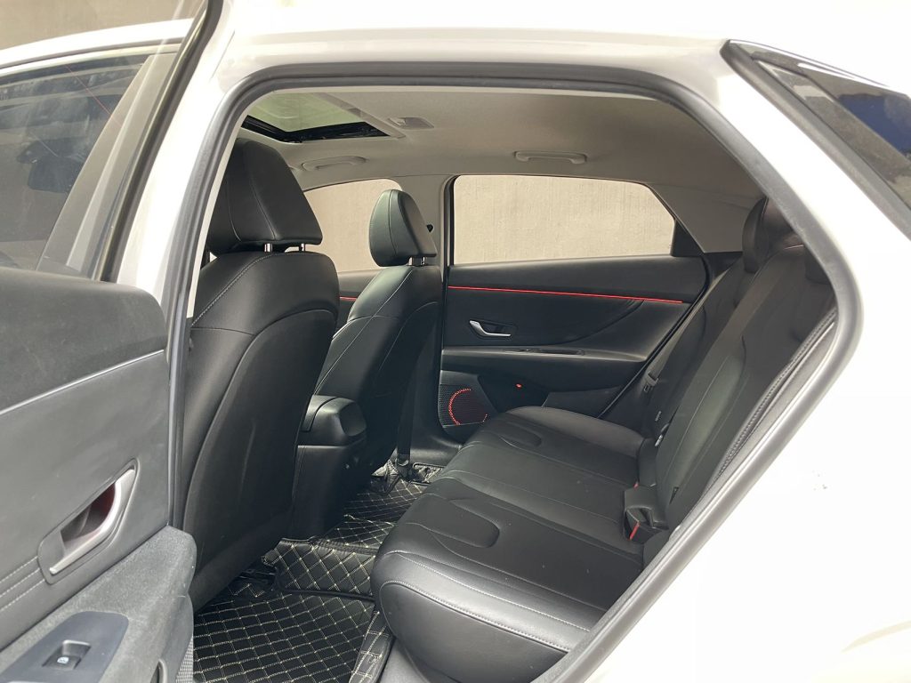 Hyundai Elantra 2021 1.5L CVT LUX Premium - Huishida Trading