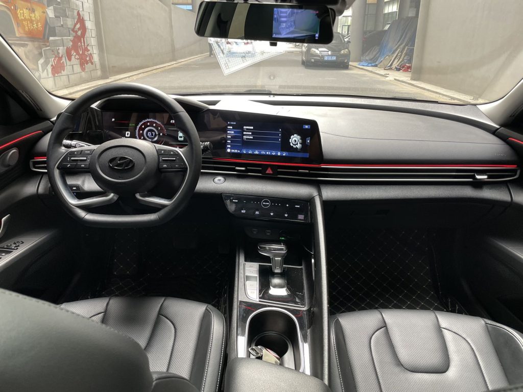 Hyundai Elantra 2021 1.5L CVT LUX Premium - Huishida Trading