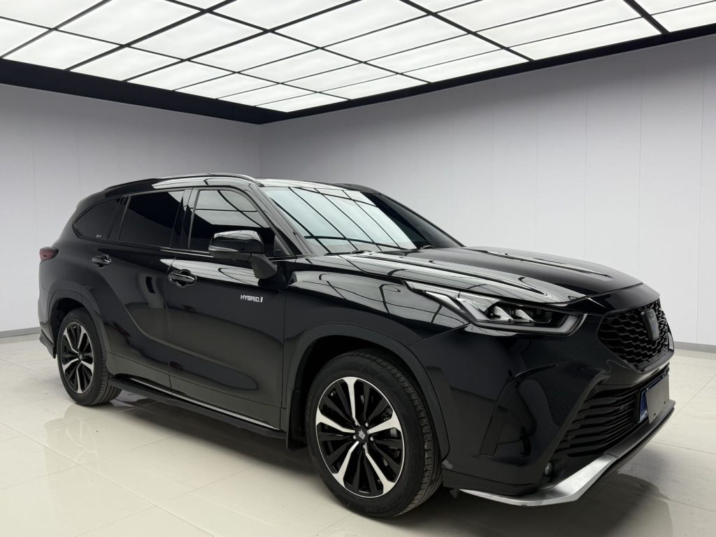 CROWN KLUGER 2021 2.5L HEV 4WD Signature Edition - Huishida Trading