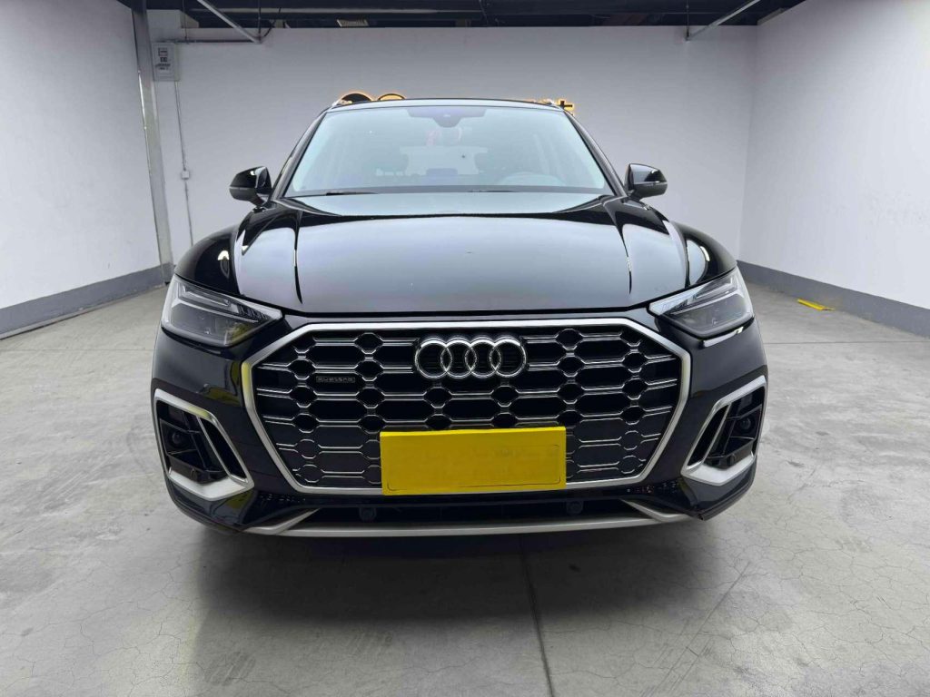 Audi Q5L 2021 40 TFSI Stylish Dynamic - Huishida Trading