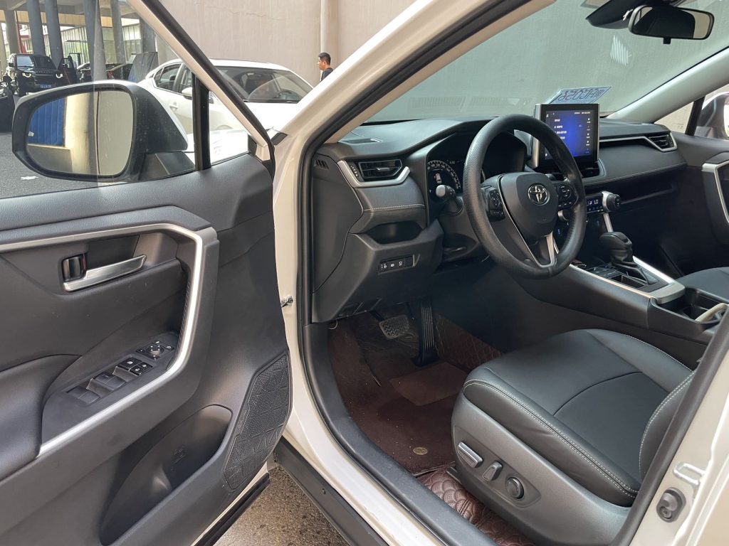 Toyota Rav4 2021 2.0L CVT 2WD Style Edition - Huishida Trading