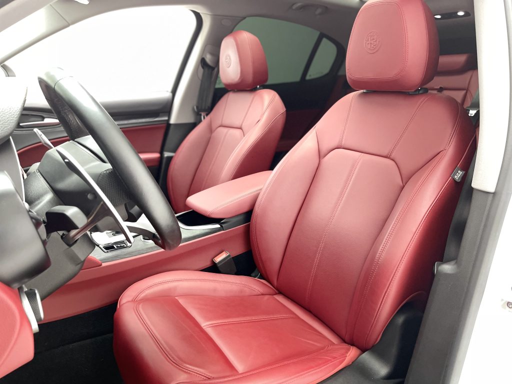 Alfa Romeo Stelvio 2021 Stelvio 2.0T 280HP Luxury Edition - Huishida Trading