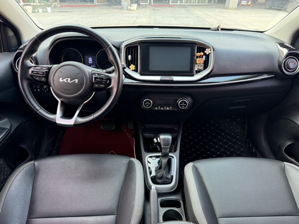 Kia KX1 2021 1.4L CVT Sunroof Модель - Huishida Trading