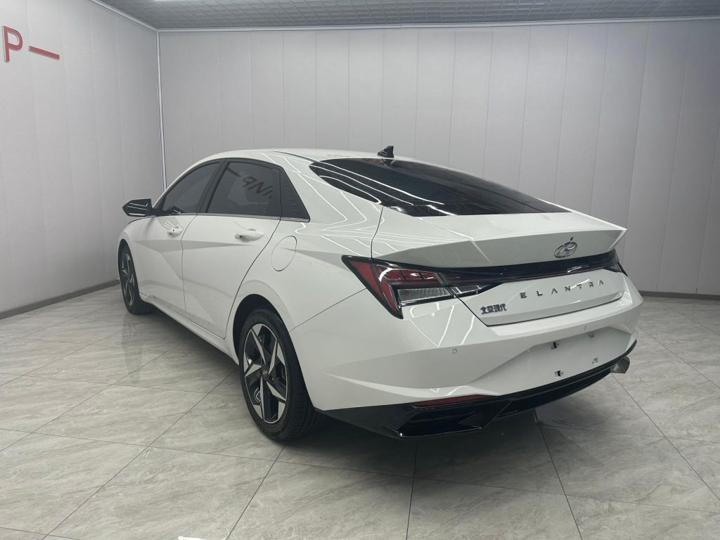 Hyundai Elantra 2021 1.5L CVT LUX Premium - Huishida Trading