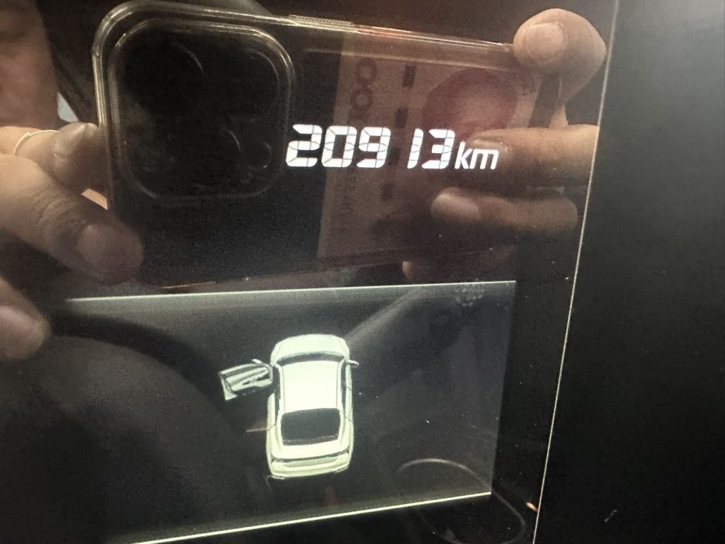 Hyundai Elantra 2021 1.5L CVT LUX Premium - Huishida Trading