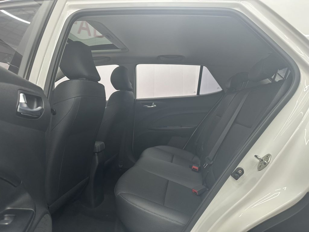 Kia STONIC 2021 1.4L Auto Fun Sport - Huishida Trading