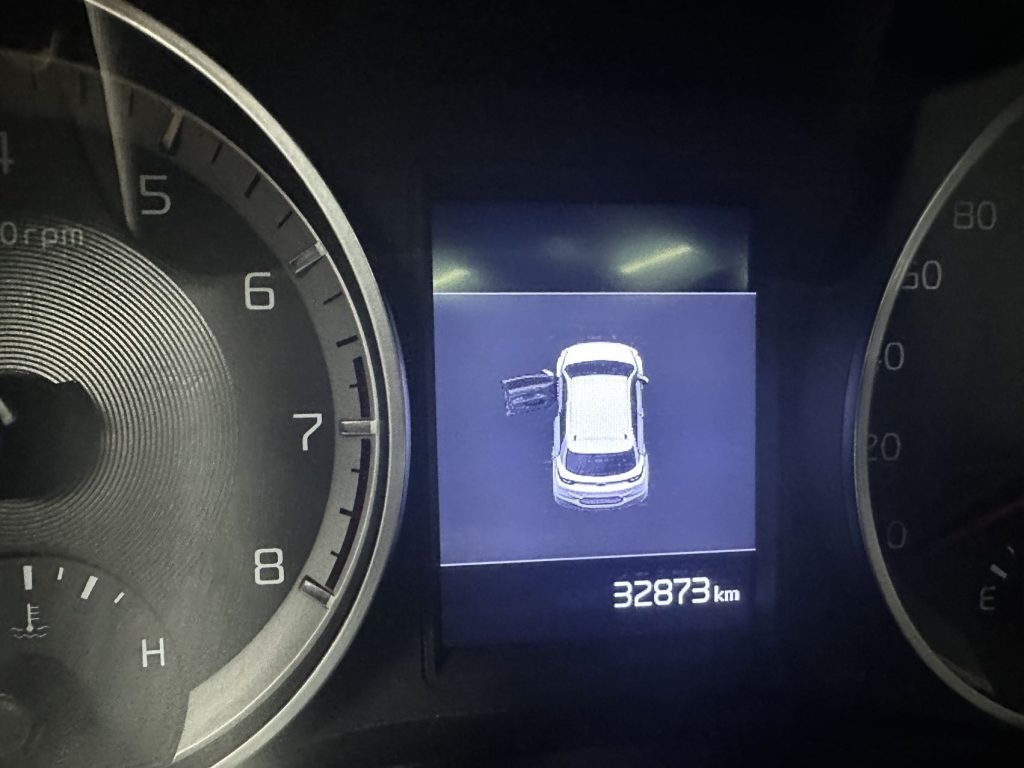 Kia STONIC 2021 1.4L Auto Fun Sport - Huishida Trading