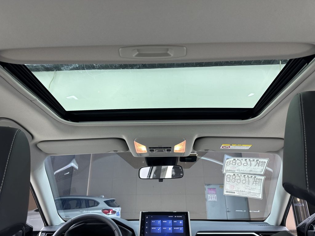 Toyota RAV4 Rongrong 2022 Twin Engine 2.5L CVT 4WD Elite PLUS Edition - Huishida Trading