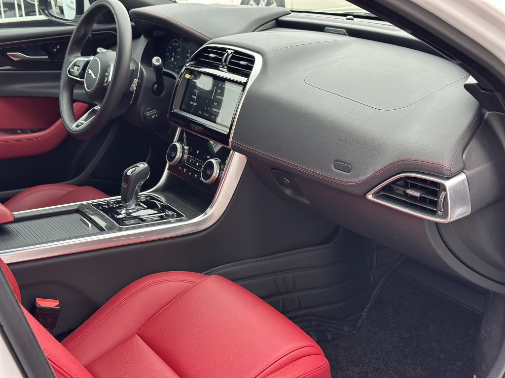 Jaguar XEL 2021 2.0T 250PS Obsidian Sport - Huishida Trading