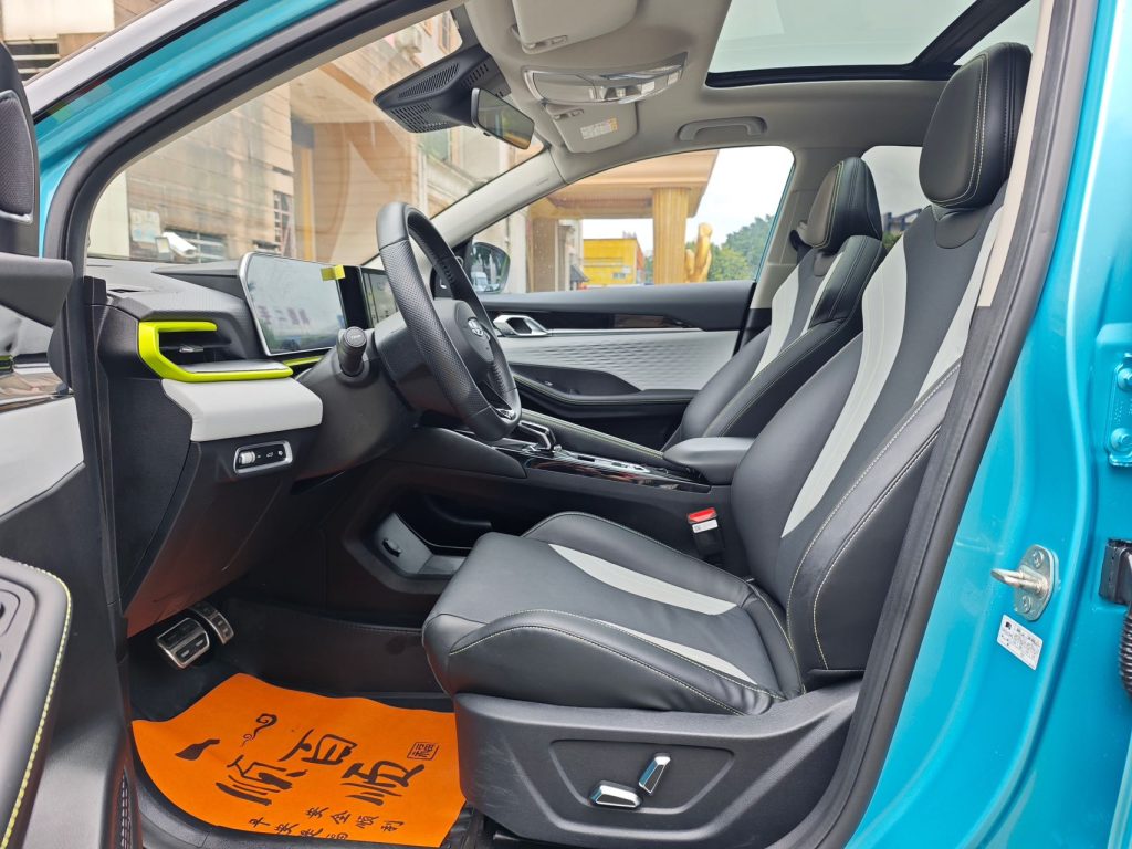 Geely Coolray 2022 Colorado COOL 1.5TD DCT Battle Edition - Huishida Trading