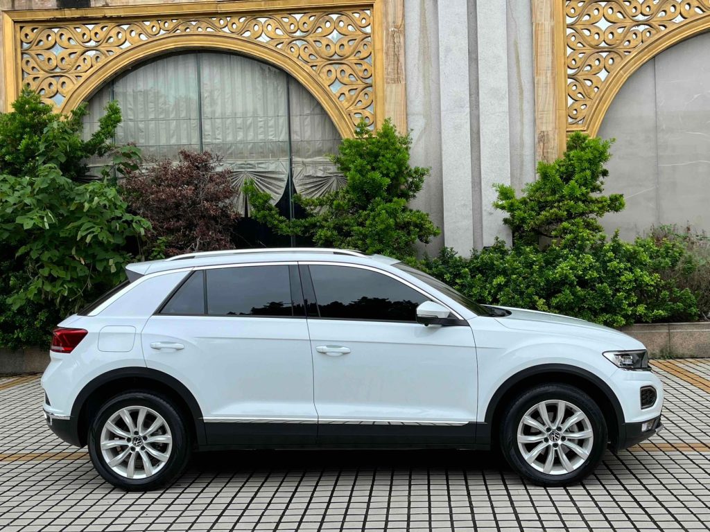 Volkswage T-ROC 2021 Модифицированный 280TSI DSG 2WD Elite Intelligent Edition - Huishida Trading