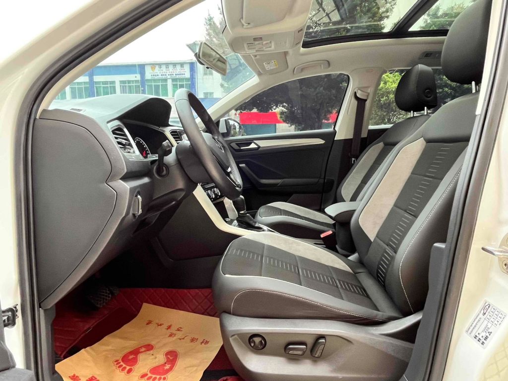 Volkswage T-ROC 2021 Модифицированный 280TSI DSG 2WD Elite Intelligent Edition - Huishida Trading