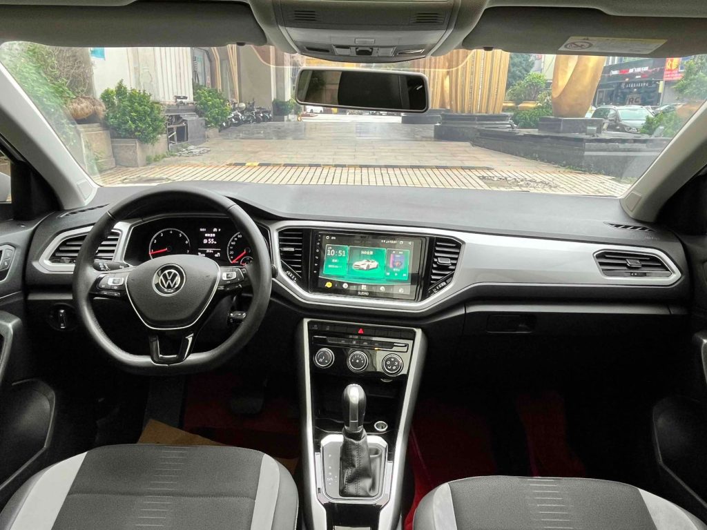 Volkswage T-ROC 2021 Модифицированный 280TSI DSG 2WD Elite Intelligent Edition - Huishida Trading