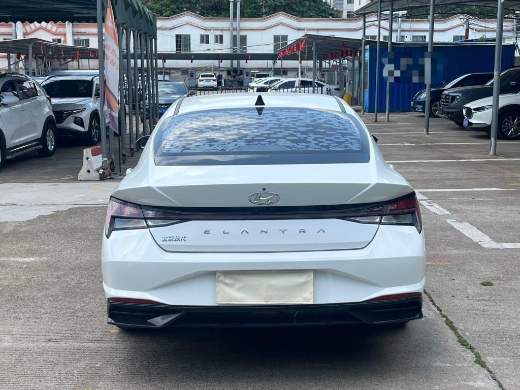 Hyundai Elantra 2021 1.5L CVT LUX Premium Edition - Huishida Trading