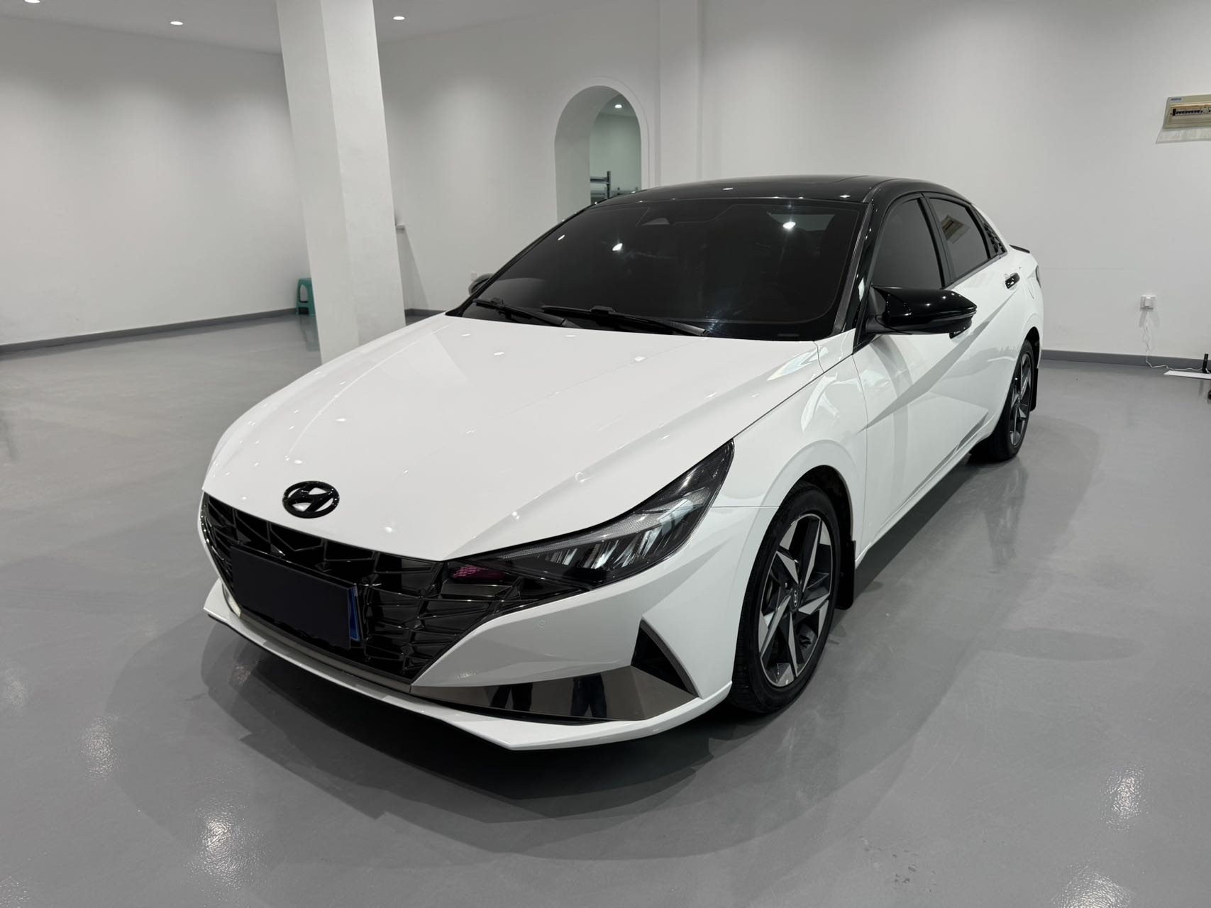 Hyundai Elantra 1.4T Premium Edition