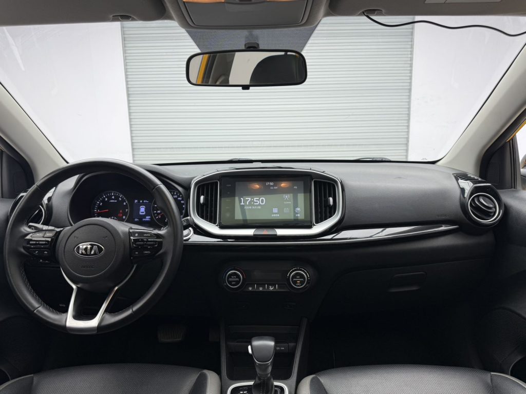 Kia KX1 2021 1.4L CVT Fun Sunroof Модель - Huishida Trading
