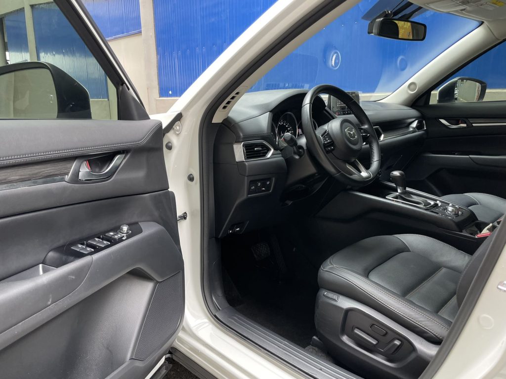 2020 2.0L Auto 2WD Smart Premium - Huishida Trading
