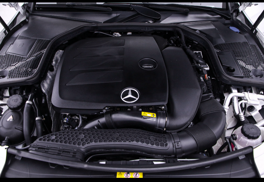 Mercedes-Benz C-Class 2021 C260L Sport Starburst Premium Edition - Huishida Trading