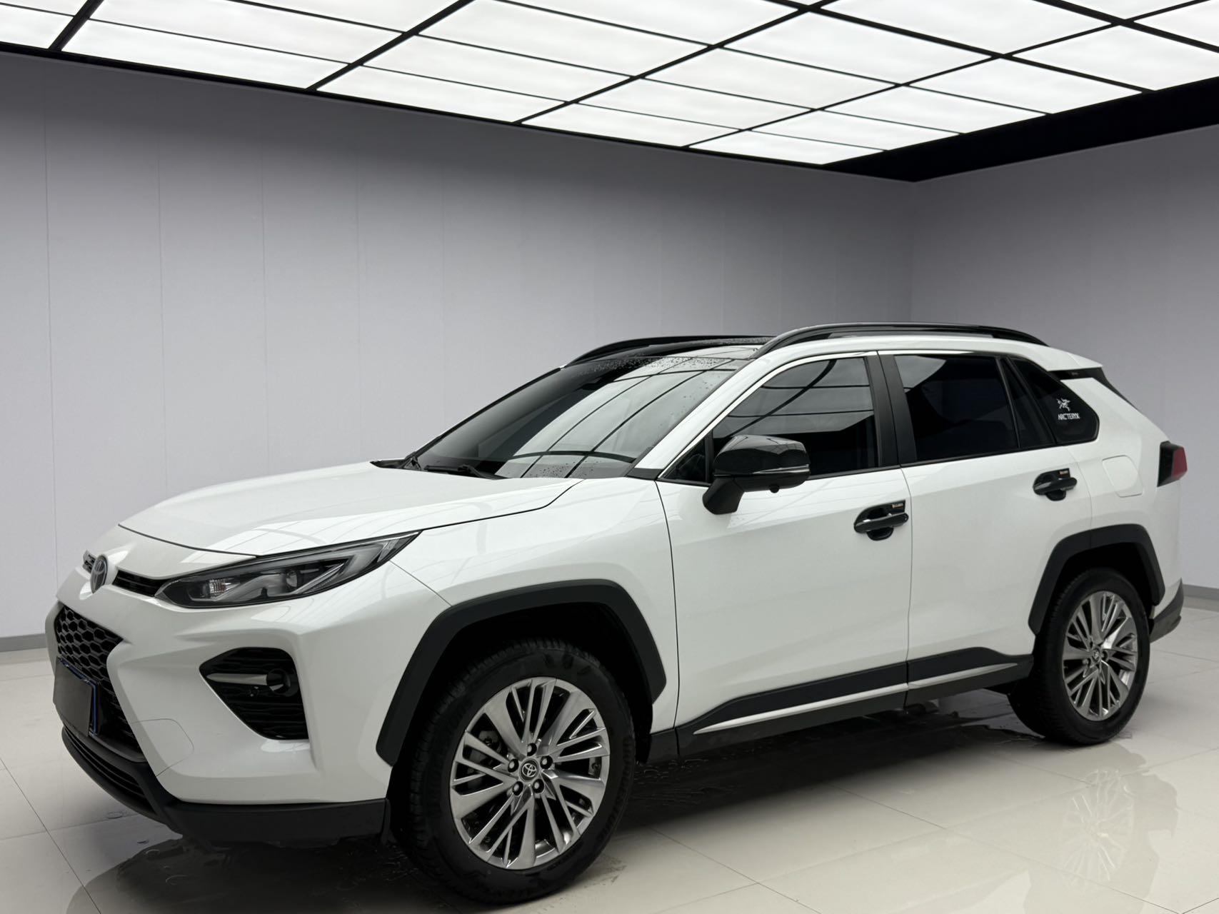 Toyota WILDLANDER 2020 2.0L CVT 4WD Premium