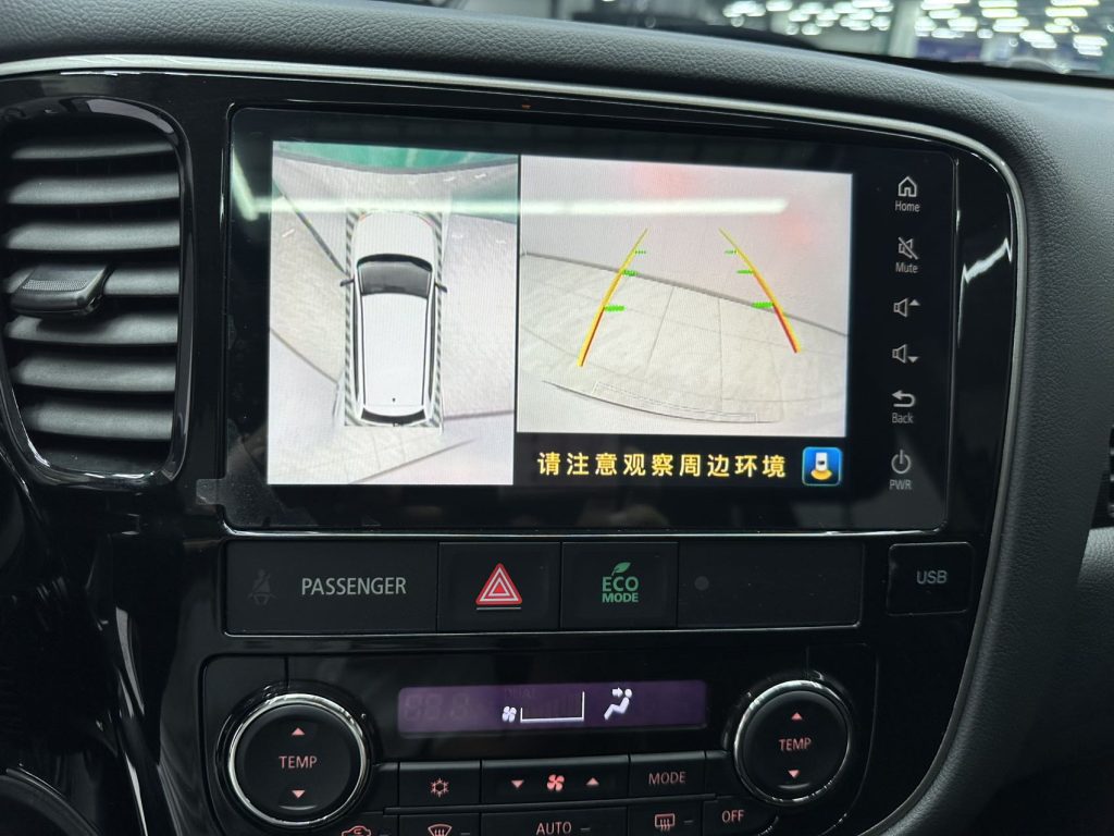 Mitsubishi Outlander 2020 2.4L 4WD Zhixiang Edition 5-мясцовы - Huishida Trading