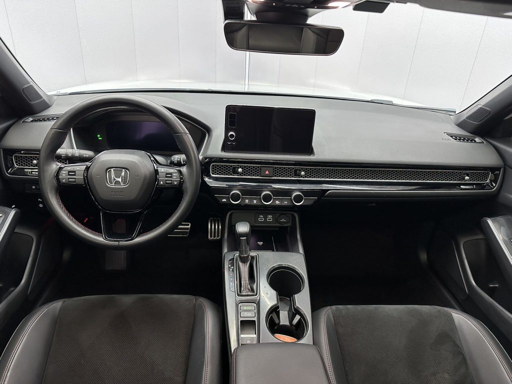 Honda Civic 2022 240TURBO CVT Combustion Engine Edition - Huishida Trading