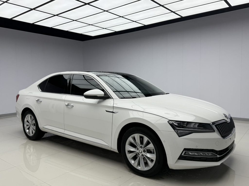 SKODA Superb 2021 TSI280 DSG Comfort Edition - Huishida Trading