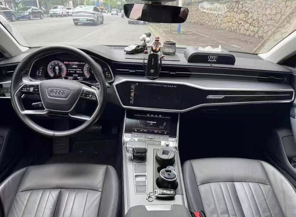 Audi A7 2022, модель 40 TFSI - Huishida Trading