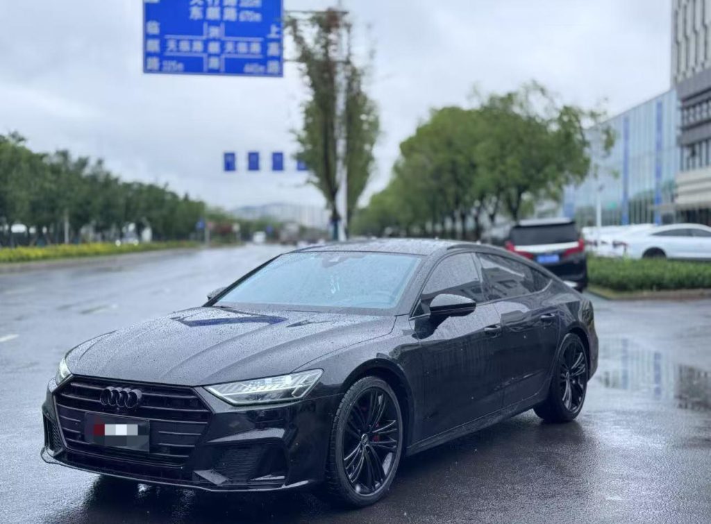 Audi A7 2022, 45 тифси-доксинг. - Huishida Trading