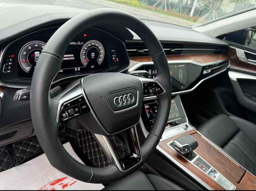 Audi A7 2022, модель 45 TFSI - Huishida Trading