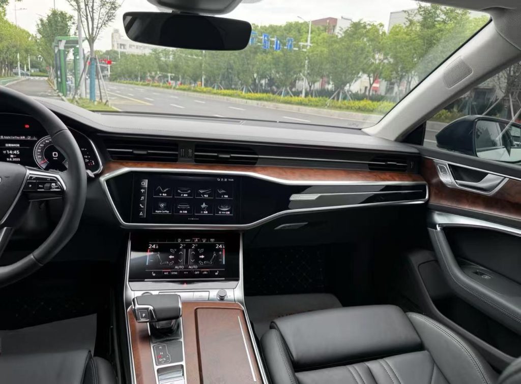 Audi A7 2022, модель 45 TFSI - Huishida Trading